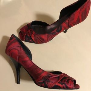 Nine West Ginottao Peep Toe Pumps